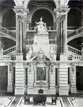 Justitia szobra az Igazságügyi Palotában