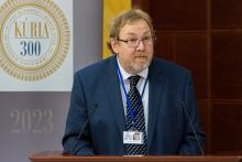 Dr. Gerald Kohl, a Bécsi Egyetem professzora (A képek forrása: Legfőbb Ügyészség)