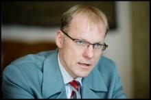 Dr. Darák Péter